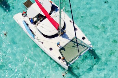 location catamaran aux antilles